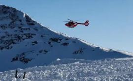 Doi tineri îngropați de avalanșă în Elveția găsiți în viață