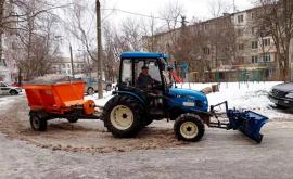 В Кишиневе и в пригородах проводятся работы по очистке улиц и дворов от снега