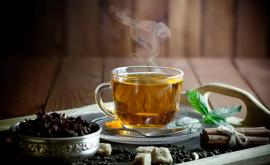 Studiu Cei care beau ceai trăiesc mai mult șis mai sănătoși