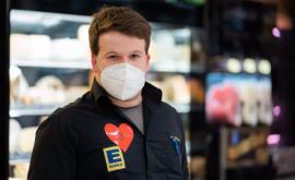Баварский супермаркет помогает покупателям найти любовь в условиях пандемии
