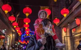 В Китае наступил Новый год Белого металлического быка