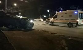 Accident cu implicarea unei ambulanțe în capitală