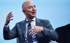 Компанию Amazon обвиняют в недостаточной заботе о сотрудниках во время пандемии