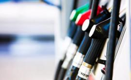 Opinie Trebuie să revenim la sistemul de reglementare săptămînală a prețurilor la combustibil