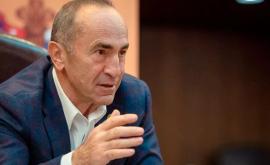 Fostul președinte al Armeniei susține militarii care cer demisia lui Pashinyan