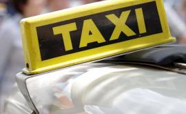 Mașina de taxi la volanul căreia se afla un șofer în stare de ebrietate a fost furată