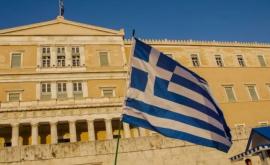 Греция ужесточает карантин