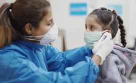 De ce în ultima perioadă în Moldova se infectează cu COVID19 tot mai mulți copii 