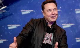 Elon Musk șia schimbat denumirea funcției în tehnorege al Tesla