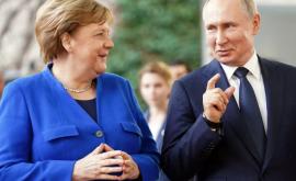 Merkel e pregătită să comande vaccinul rusesc Sputnik pentru Germania