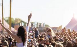 Festivalexperiment în Olanda 1500 de oameni au petrecut pentru a vedea cum se răspîndește COVID