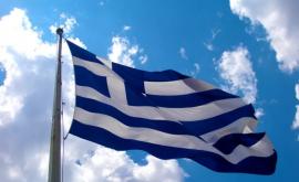 Греция продлевает ограничения на международные авиарейсы