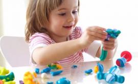 Эксперт Дешевым китайским игрушкам для детей есть альтернатива