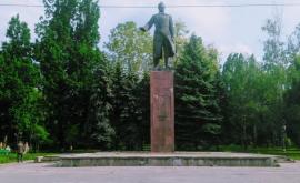 В Кишиневе под угрозой разрушения находятся два памятника на Ботанике