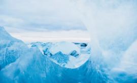Самый большой айсберг в мире растаял