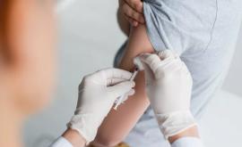 Жители Молдовы лишены права выбирать вакцину от COVID19