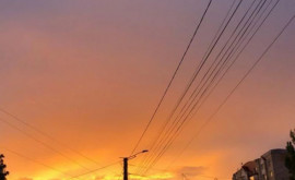 Опьяняющий закат в Кишиневе Пользователи опубликовали десятки фотографий