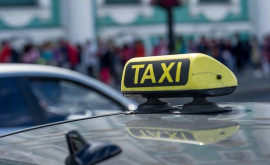 Peste 200 de taximetriști amendați