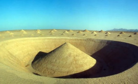 Странные находки и явления в пустыне