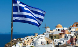 Санду просит Грецию предоставить свободный доступ молдавским туристам