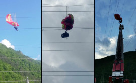 Парапланерист зацепился за провода на высоте 20 метров