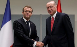 Macron și Erdogan vor clarifica subiecte controversate din relaţiile bilaterale 