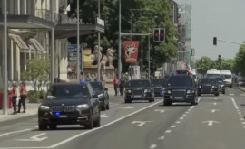Putin a ajuns la Geneva cortegiul lui e format din cel puțin 20 de automobile