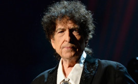 Боб Дилан назвал дату своего первого онлайнконцерта