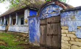 Un istoric organizează excursii subterane în Molovată Nouă