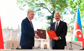 Aliev despre rezultatele cooperării militare cu Turcia