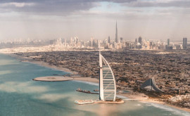 Emiratele Arabe Unite au însămînțat norii pentru a domoli un val de căldură cu temperaturi de 50 de grade Celsius