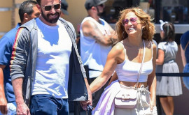 Jennifer Lopez primul selfie cu iubitul ei Ben Affleck Foto