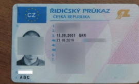 Un ucrainean prins la vamă cu permisul de conducere falsificat
