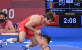 Борец грекоримского стиля Виктор Чобану вышел в полуфинал Олимпийских игр