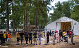 Мигранты сбежали из литовского лагеря изза плохих условий жизни