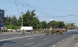 В Кишиневе прошла генеральная репетиция военного парада по случаю Дня независимости