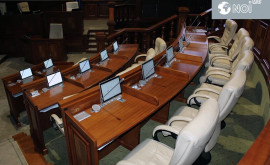 Уточнения парламента по поводу закупки 25 ноутбуков Кому они предназначены