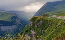 Два молдавских альпиниста пропали в горах Грузии