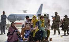 Moldova ar putea primii refugiații din Afganistan în schimbul unor granturi spune Furculiță