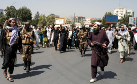 Talibanii interzic protestele și sloganurile care nu primesc aprobarea lor Primul decret al ministrului de Interne căutat de FBI
