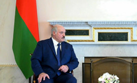 СМИ Лукашенко выглядел больным во время встречи с Путиным