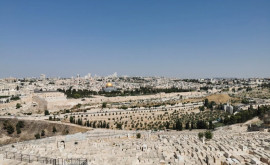 Улицы израильских городов опустели