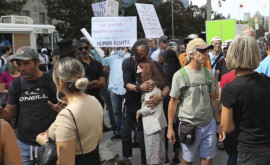 В столице Канады прошел масштабный протест против карантина
