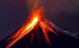 В Гватемале произошло эффектное извержение вулкана ВИДЕО