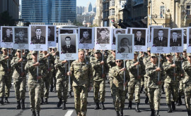 В Баку состоялось шествие в знак почтения памяти погибших на войне