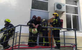 В одном из кишиневских колледжей произошел пожар