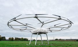 Compania germană Volocopter a prezentat în premieră o dronă cargo întrun zbortest în public