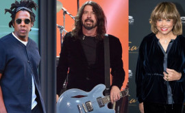 Тину Тернер JayZ Foo Fighters включили в Зал славы рокнролла