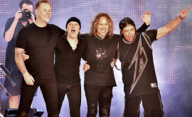 Суд отказался рассмотреть иск о взыскании миллиарда долларов с Metallica