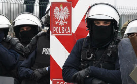 Польша применит оружие против мигрантов при необходимости